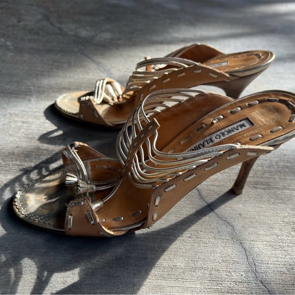 MANOLO BLAHNIK Gold & Tan sandals Great condition